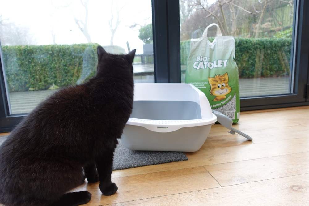 Vivo Technologies Cat Litter Tray Box